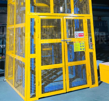 昂仁货梯可以安装在室外吗