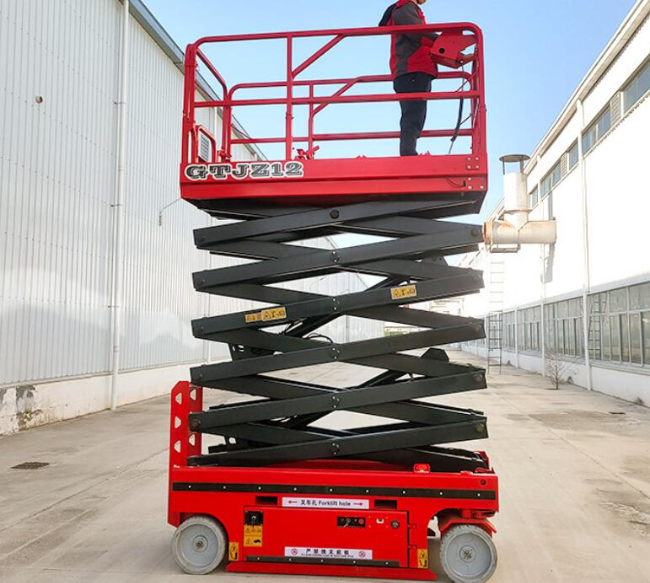 昂仁自行走移动式升降机